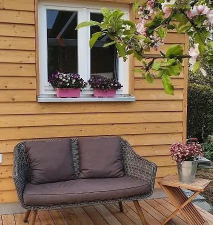 Haus Mit Stilvoller Und Tiny House Nahe Ammersee Fuer 2-6 Personen Apartman Geltendorf