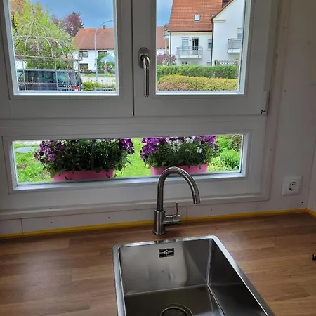 Apartman Haus Mit Stilvoller Und Tiny House Nahe Ammersee Fuer 2-6 Personen